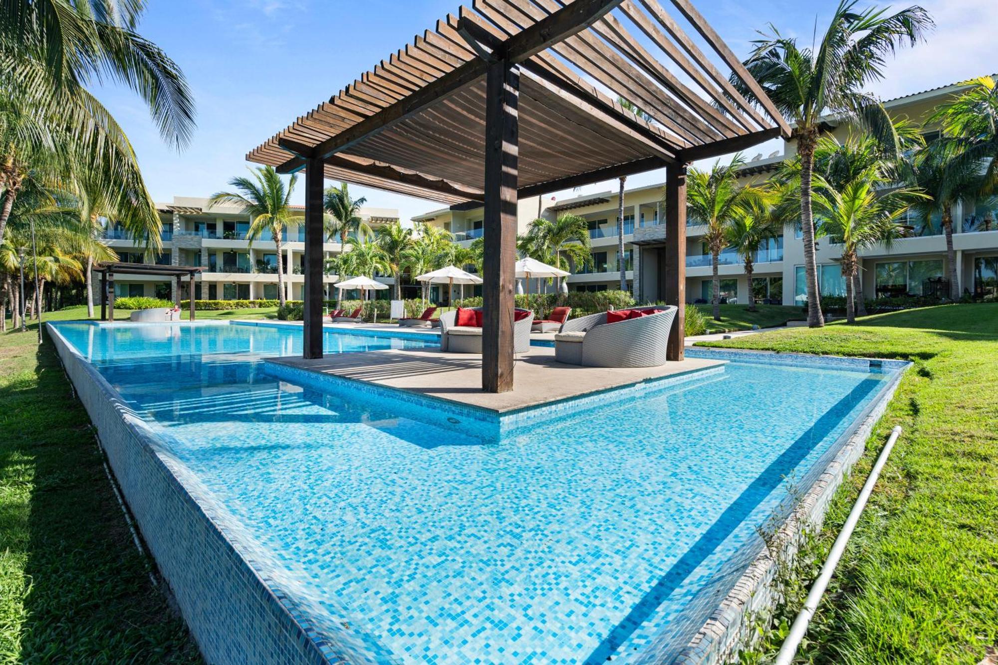 Stylish Peninsula Golf 3Br Oasis With Pool Apartment Nuevo Vallarta Exterior photo